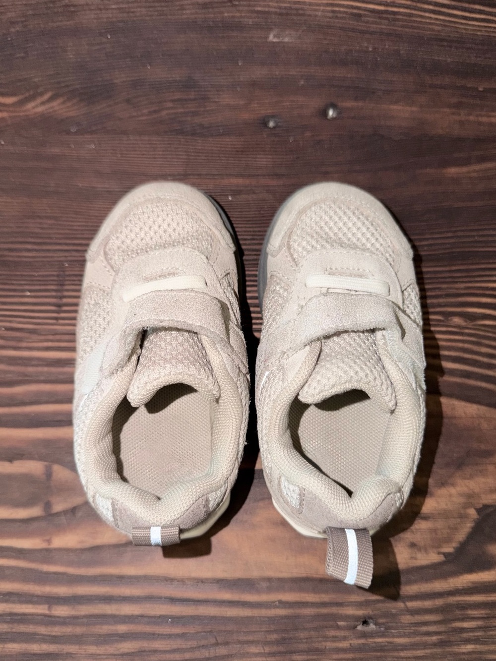 Zara Barefoot Toddler Sneakers